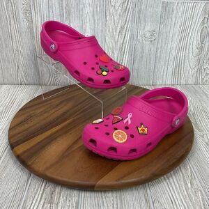 Crocs Men's Size 8 Women's Size 10 Pink Rubber Slip On Sandals With Charms